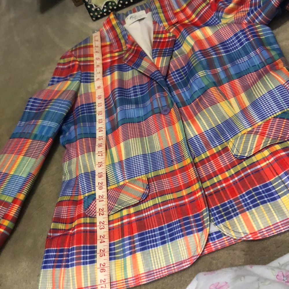 Plaid blazer with two pockets. Medium fit. - Picture 7 of 7